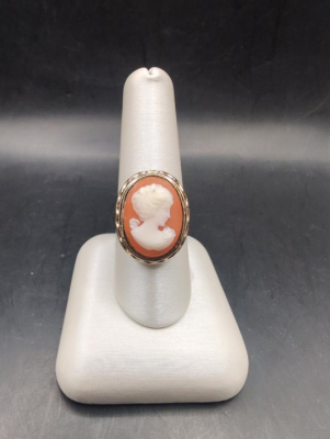 Orange Stone Lady's Stone Ring 10K Yellow Gold 4.48g Size:7.25