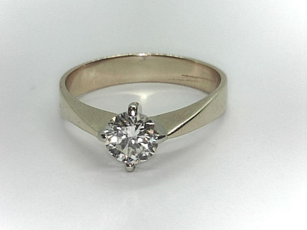 Diamond Solitaire Ring .60 CT. 14K 2 Tone Gold 2.7g Size:6.25