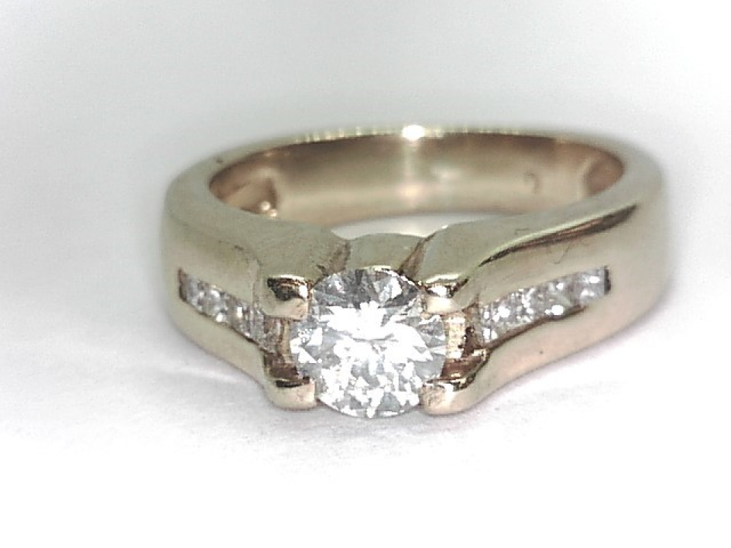 Diamond Engagement Ring 9 Diamonds .65 CTW 14KYG 5.5g size:4 APP$5600