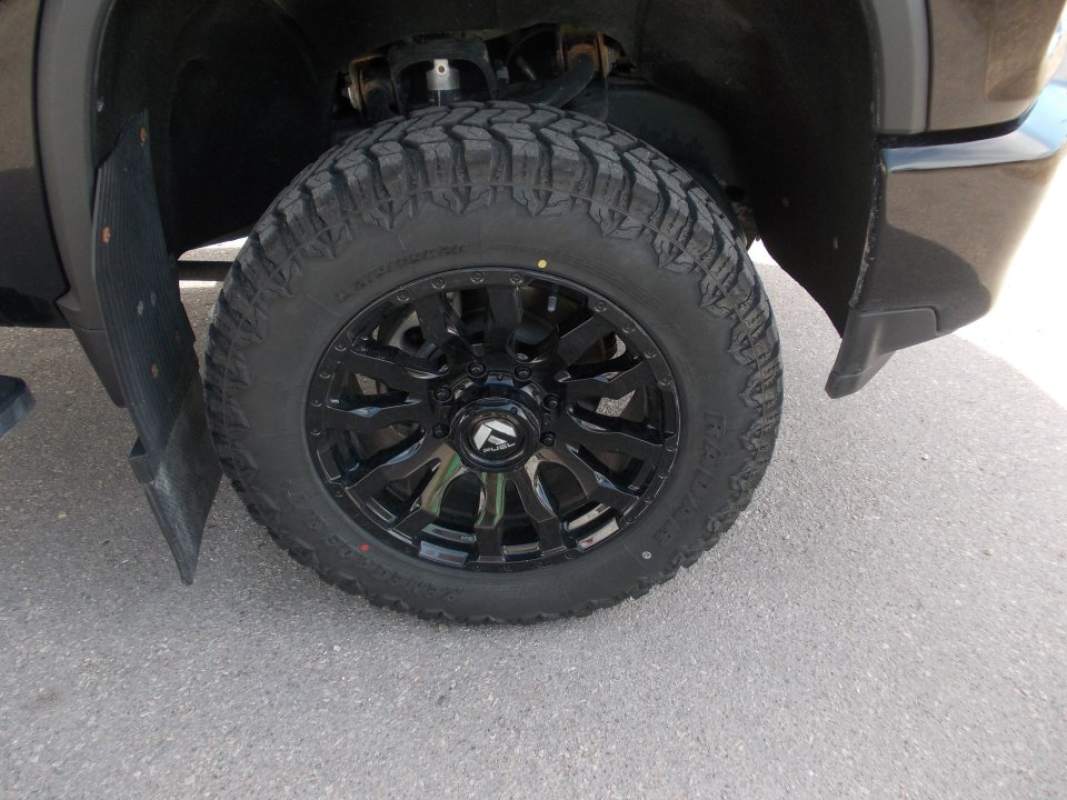 2021Chevrolet Silverado High Country Diesel 2500HD pickup