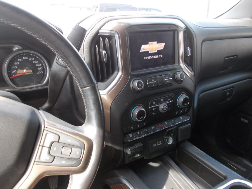 2021Chevrolet Silverado High Country Diesel 2500HD pickup