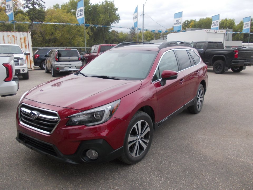 2018 Subaru Outback  Limited w/eye