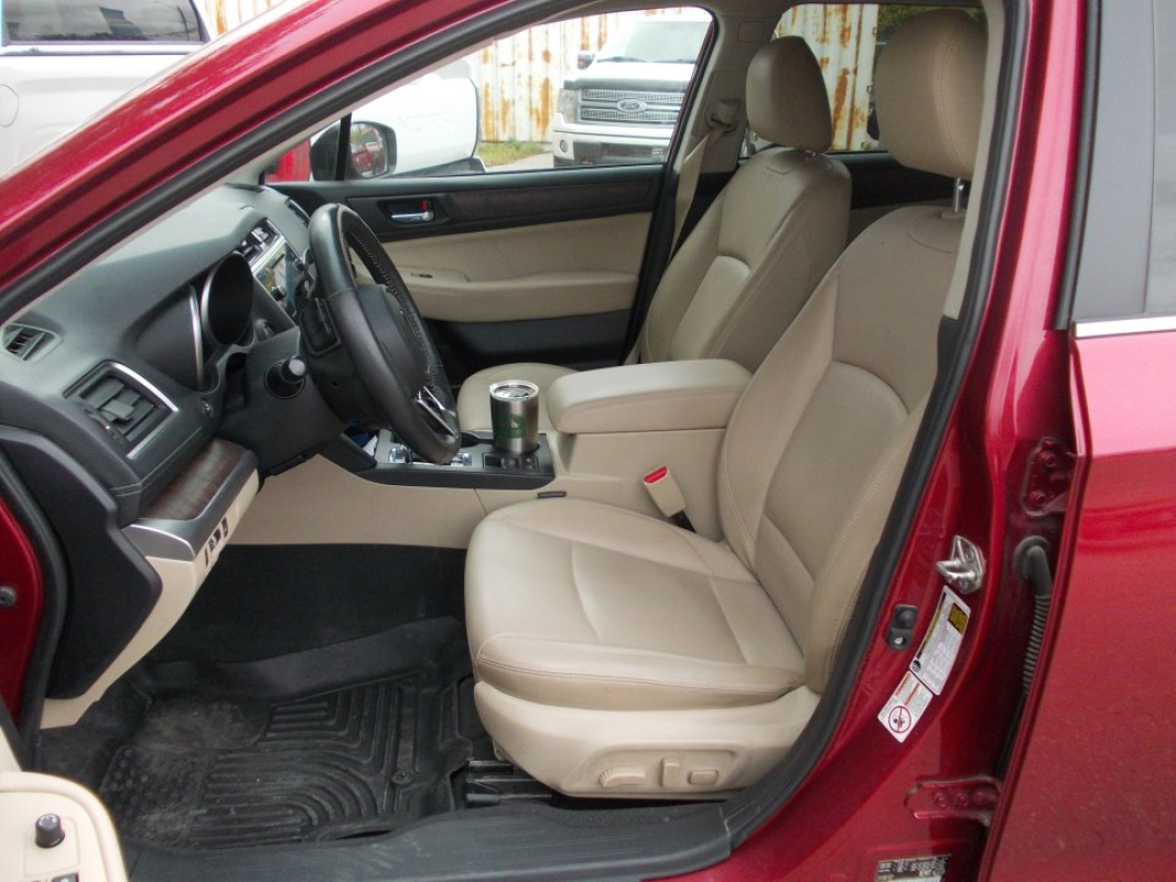 2018 Subaru Outback  Limited w/eye