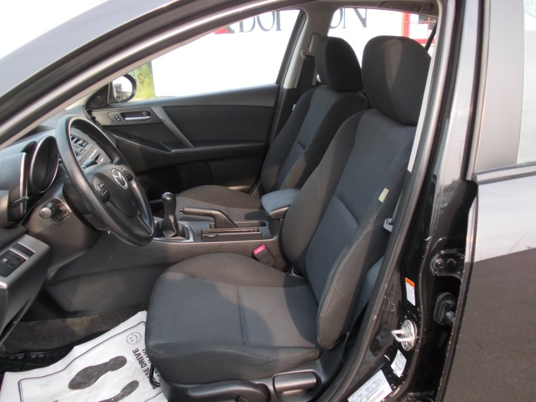 2011 Mazda 3 GS
