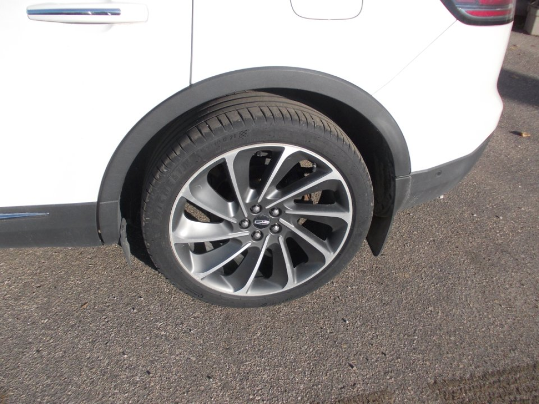 2020 Lincoln Nautilus Reserve