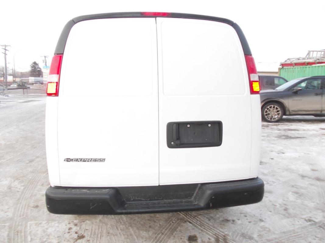 2021 Chevy Express Cargo 2500