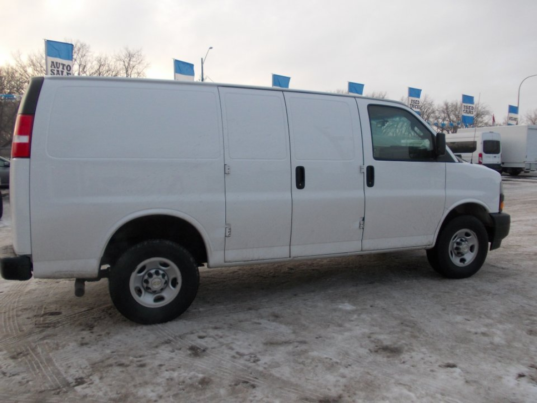 2021 Chevy Express Cargo 2500