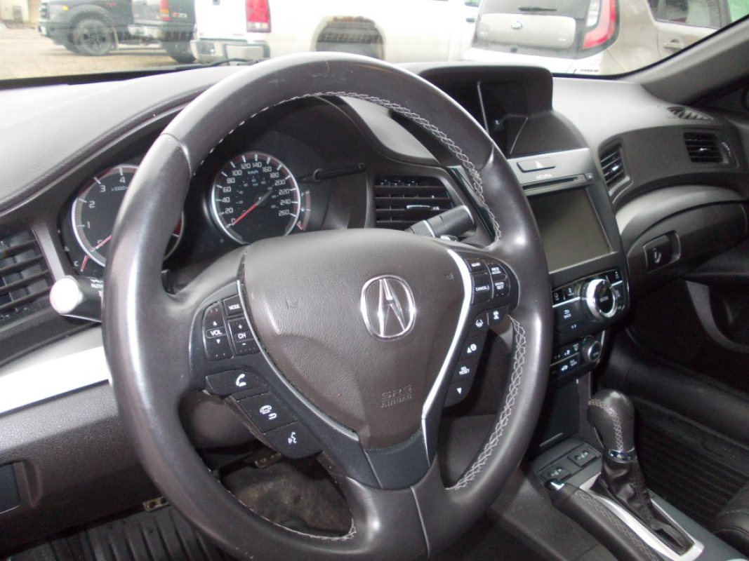 2017 Acura ILX A-spec