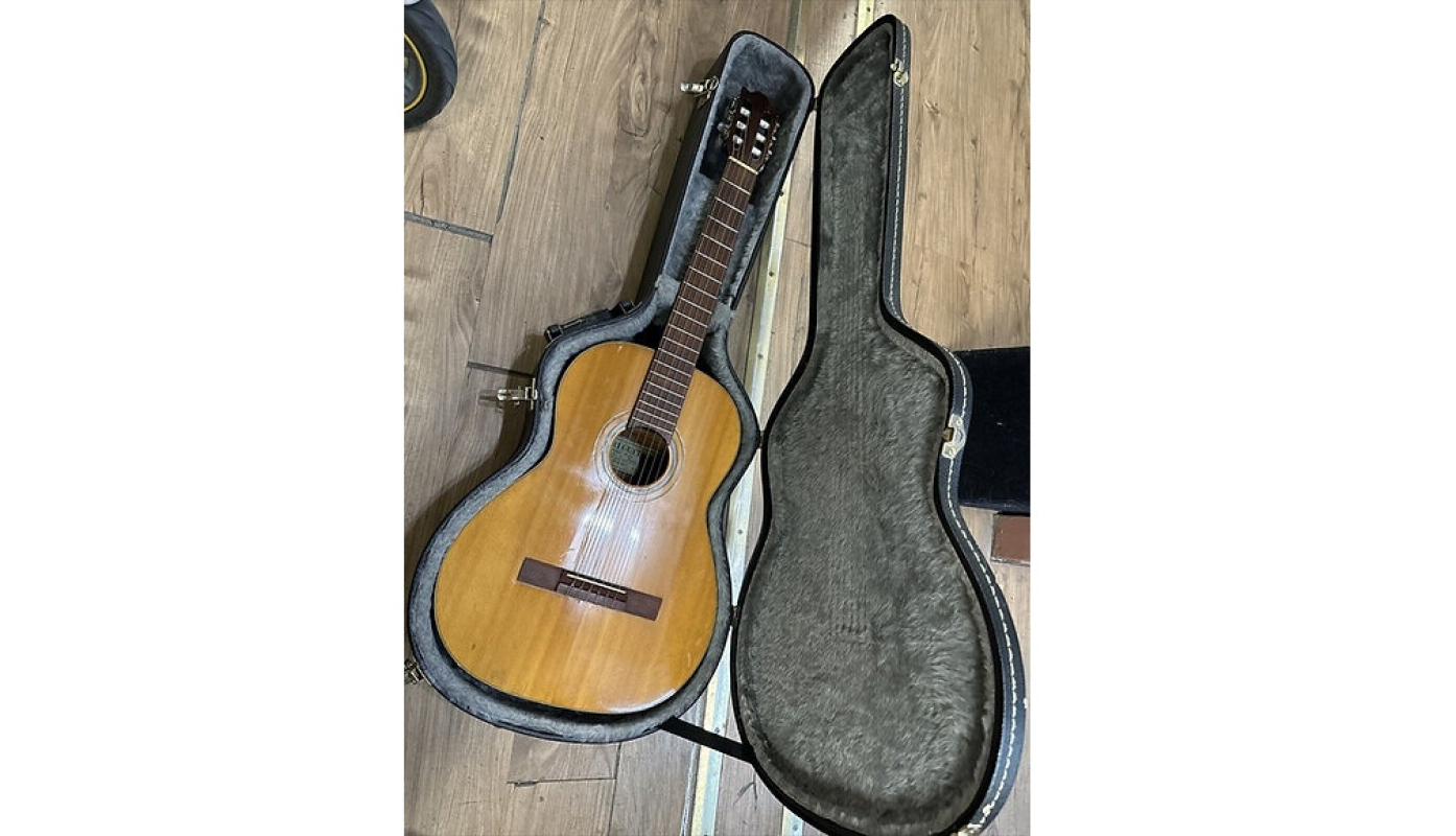 Yairi Gakki No.250 in 1967 Classical Acoustic Guitar