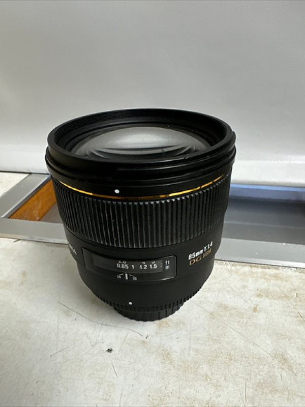 Sigma 85mm F1.4 EX DG HSM Art Lens for Niko