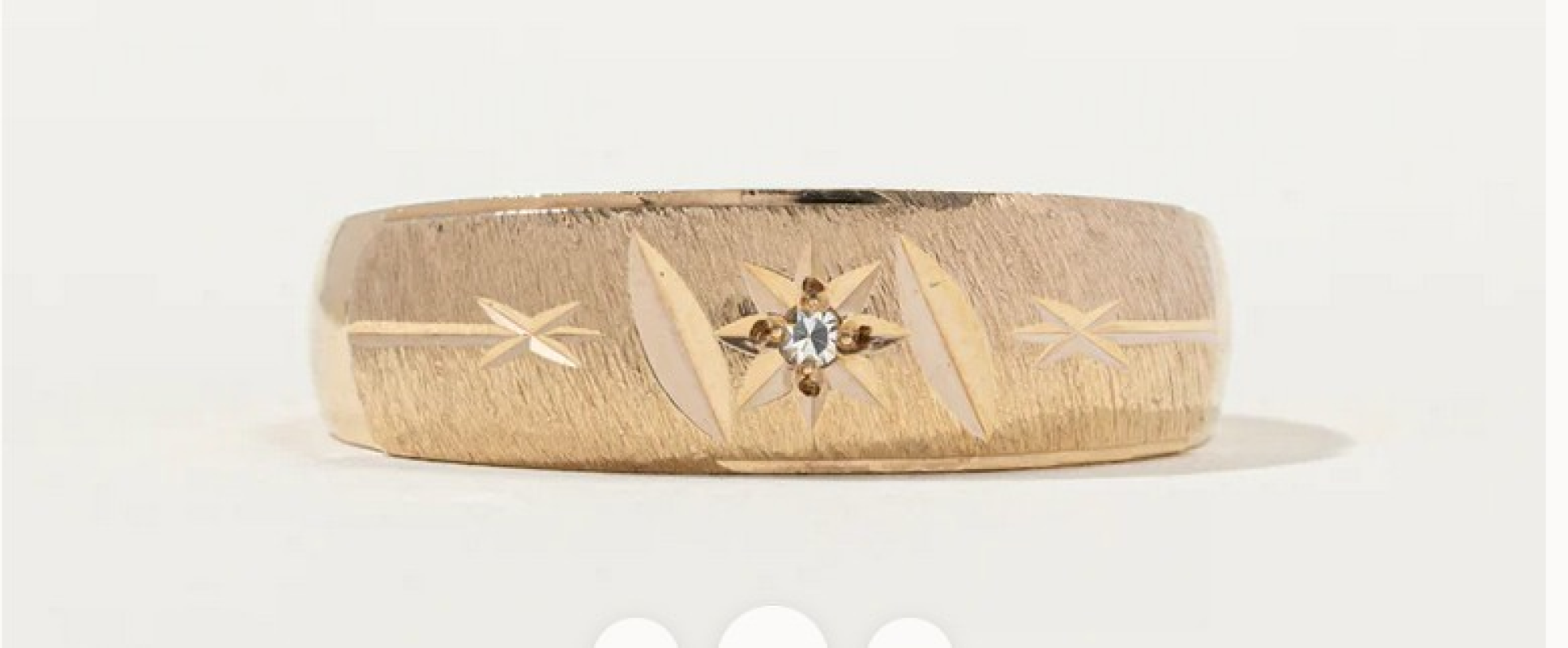 Canadian Star Set Diamond Textured Band