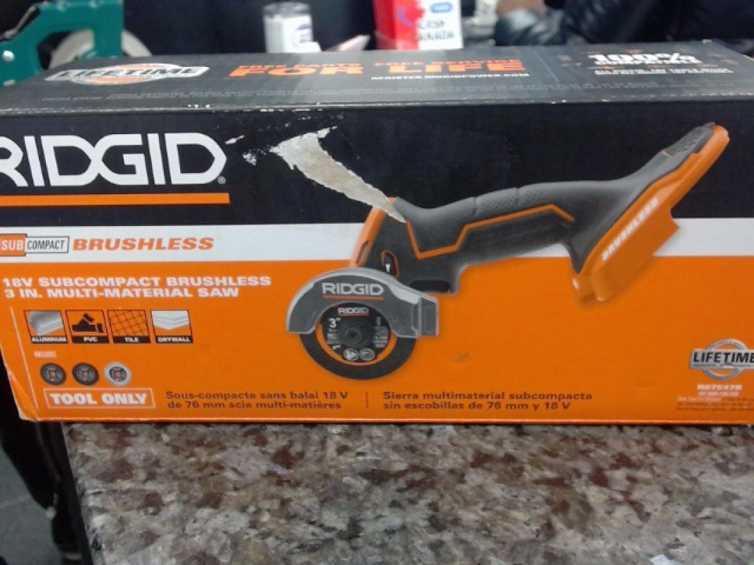 RIDGID 18V SubCompact Brushless Cordless 3-Inch Multi-Material Saw (Tool-Only) w
