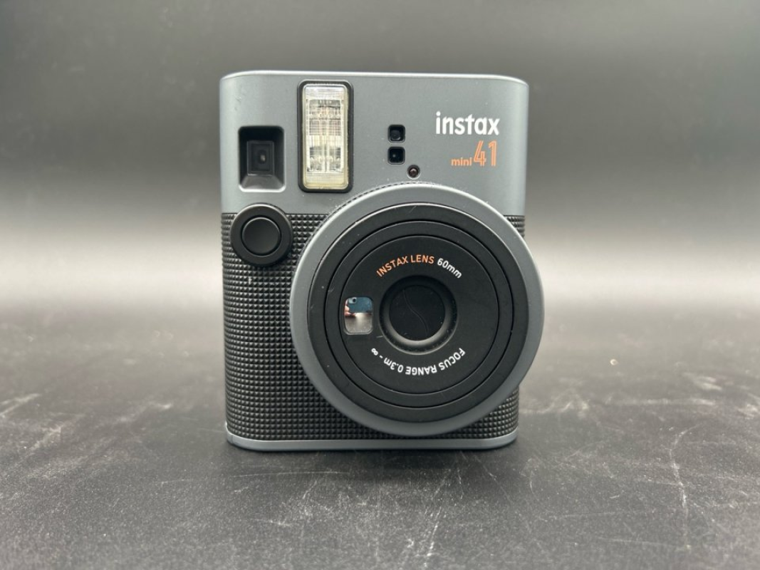 FUJIFILM DIGITAL CAMERA INSTAX M