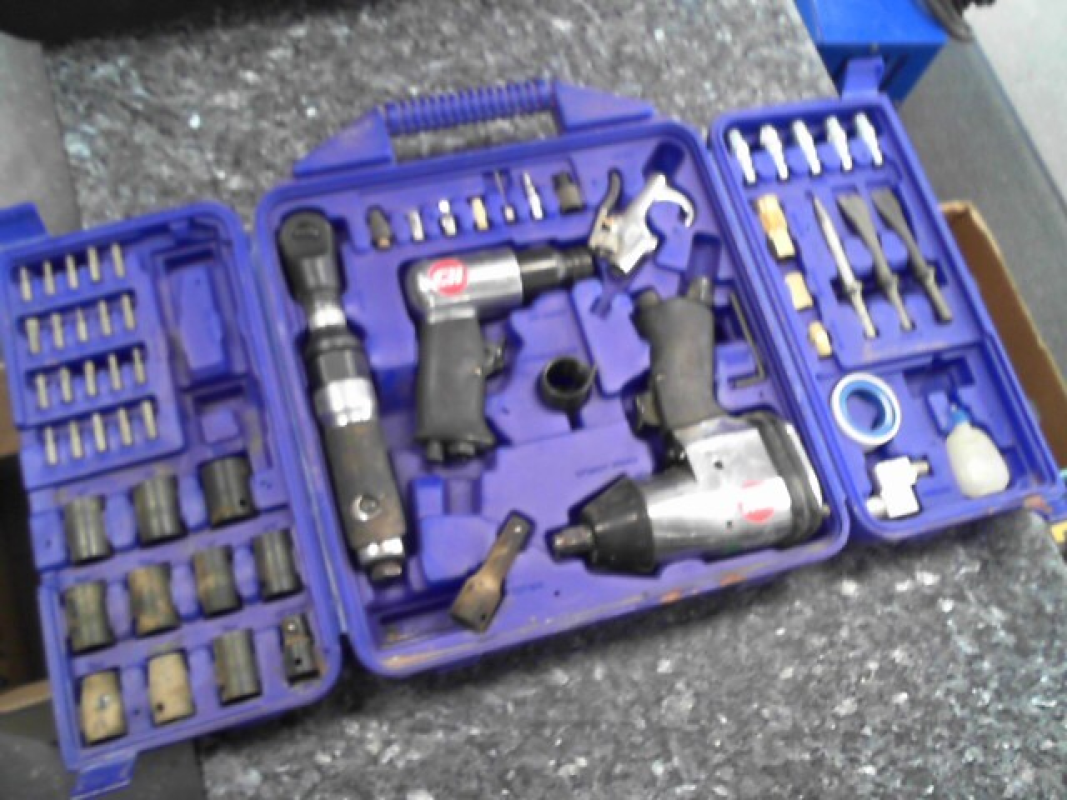 CAMPBELL BROTHERS SURFBOARDS HAUSFIELD IMPACT WRENCH
