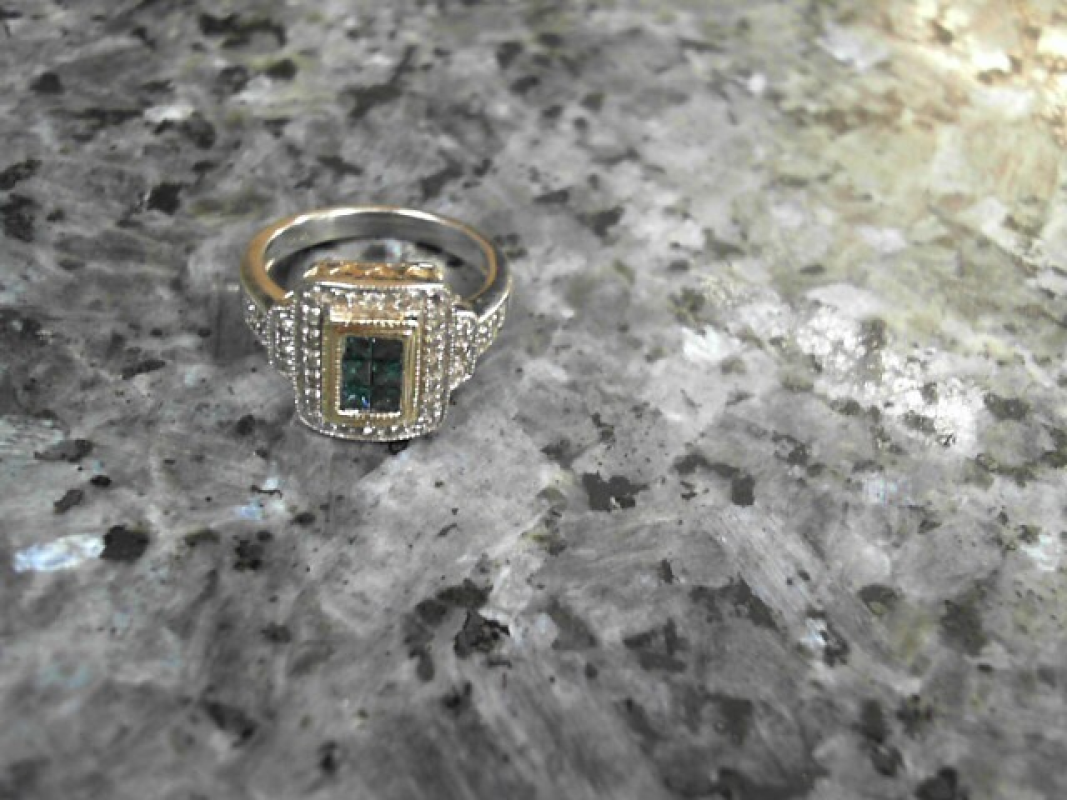 Teal Stone Lady's Stone & Diamond Ring 41 Diamonds .41 Carat T.W.