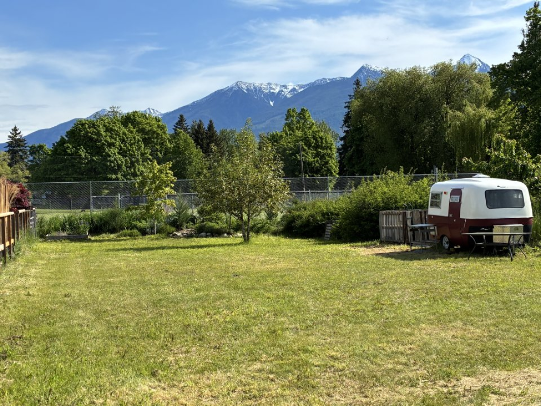 Lot For Sale Kaslo BC, West Kootenays