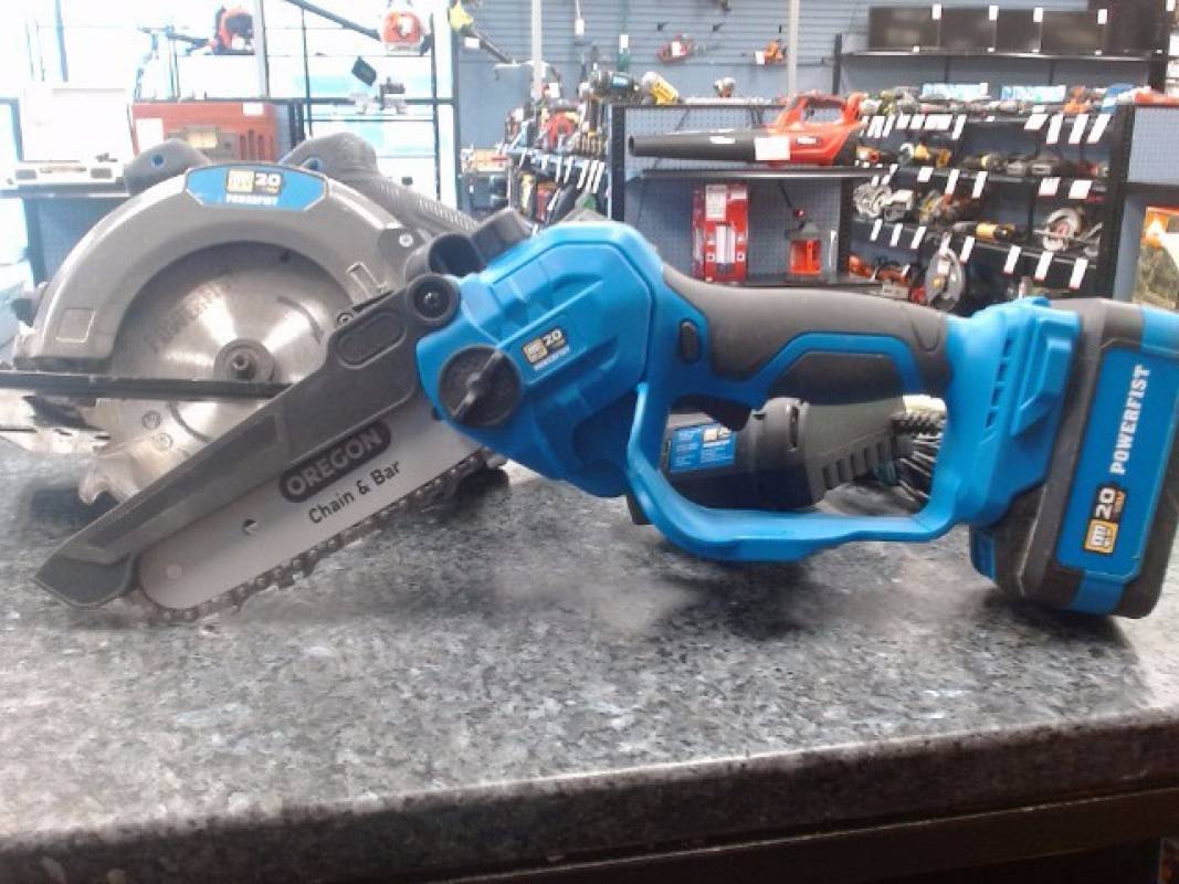 POWERFIST 14" CIRCULAR SAW