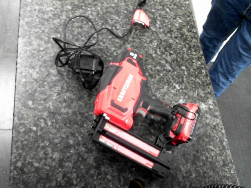 CRAFTSMAN NAILER W/B&C CMCN618