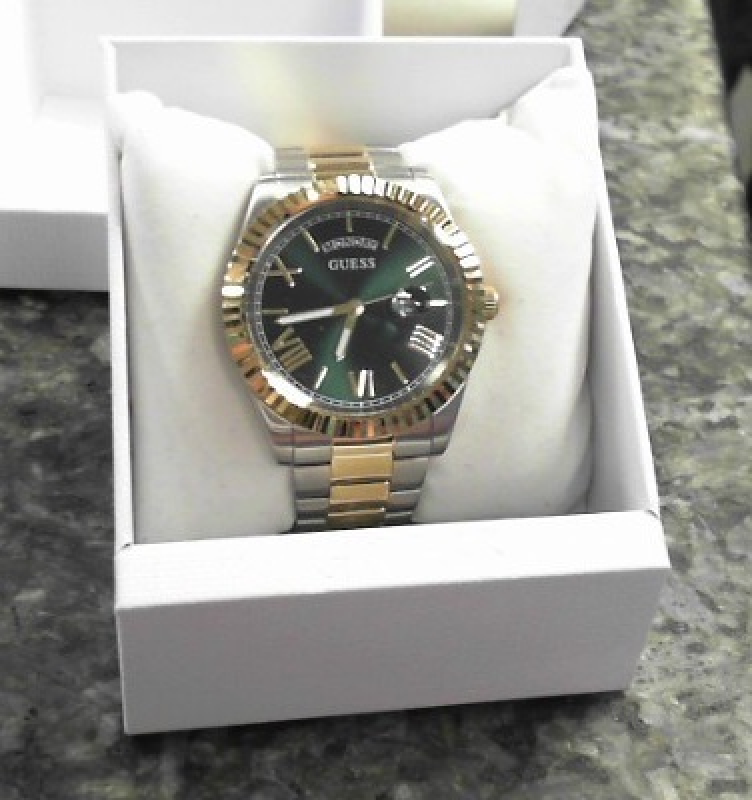 GUESS Gent's Wristwatch GW0265G2