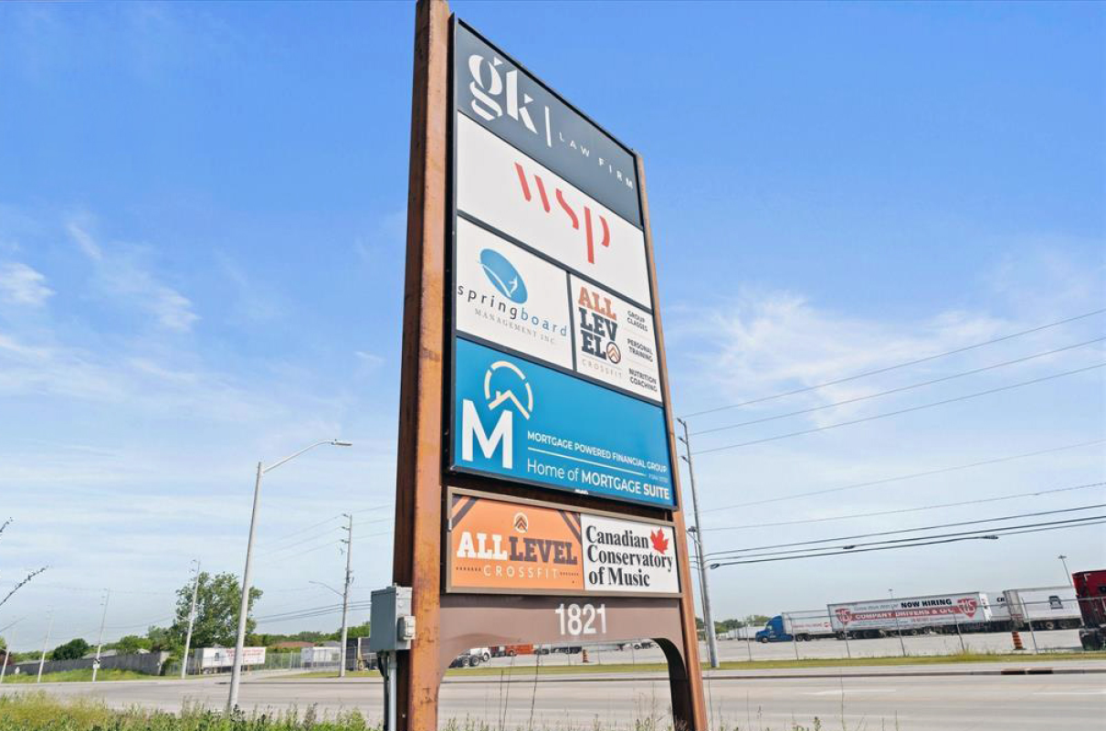 Commercial Warehouse For Lease - 1821 Provincial Rd (Rear) Windsor, ON