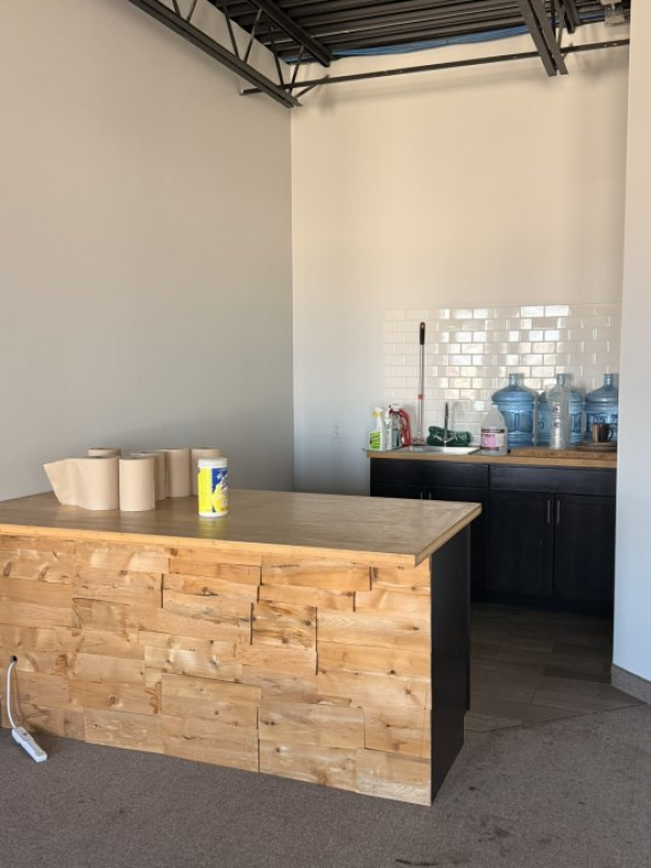 Commercial Office Space For Lease 3000sq ft Windsor ON