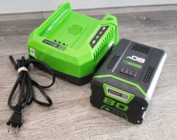 Greenworks Pro 80V Battery & Charger (Sold Separately)
