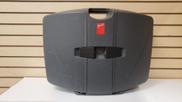 FENDER PASSPORT P-150 PA SYSTEM