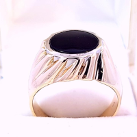 Black Stone Ring 10K Yellow Gold 16.1g Size:12