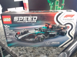 LEGO Speed Champions Mercedes-AMG F1 W15 Race Car