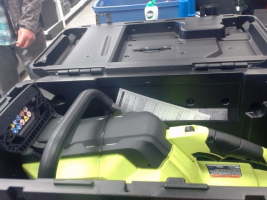 RYOBI 20" 40V BRUSHLESS CHAINSAW W/1BATTERY/CHARGER/CASE