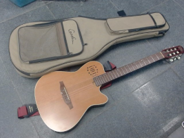 GODIN MULTIAC NYLON ENCORE SG GUITAR W/SOFT CASE