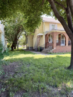 5 Beds 3 Baths House 🚨 INVESTOR & LANDLORD ALERT – DUPLEX OPPORTUNITY IN CENTRAL WINDSOR! 🚨