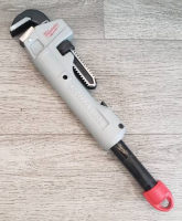 Milwaukee 48-22-7318 CHEATER Aluminum Adaptable Pipe Wrench